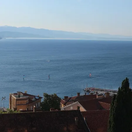 Appartement Komel I Opatija
