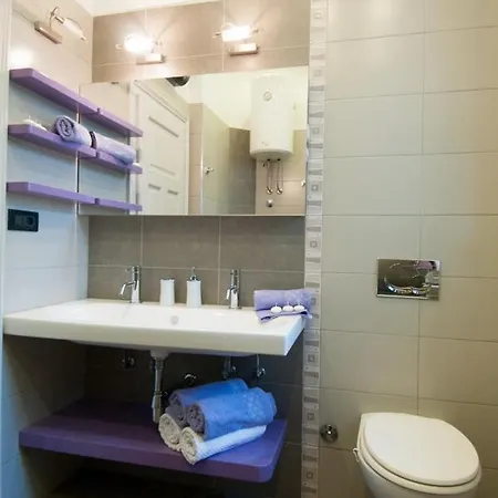 Komel I أوباتيا