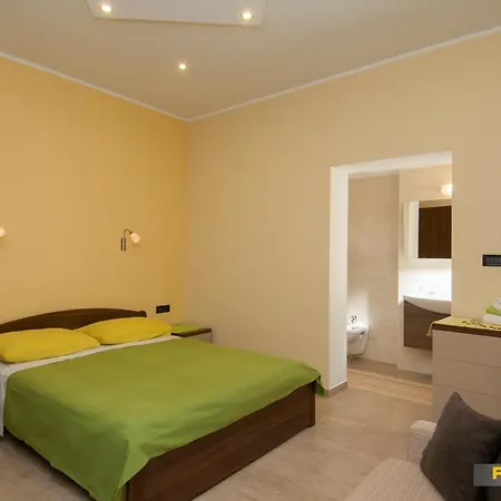 Komel I أوباتيا