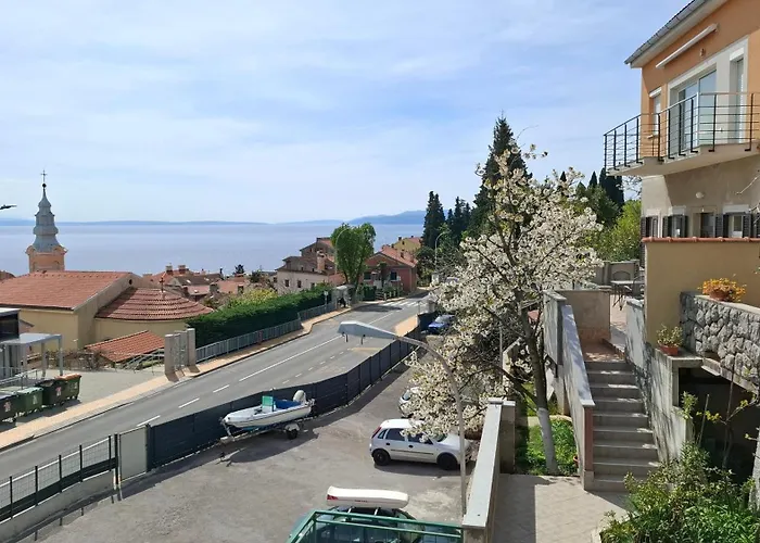 Appartement Komel I