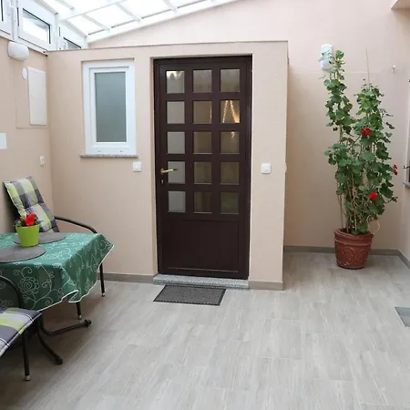 Appartement Komel I